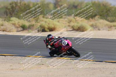 media/Oct-08-2022-SoCal Trackdays (Sat) [[1fc3beec89]]/Turn 10 (945am)/